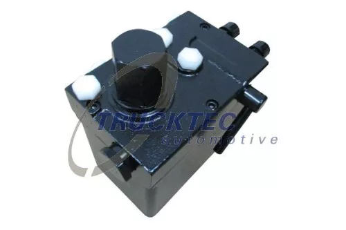 Tilt Pump, driver cab