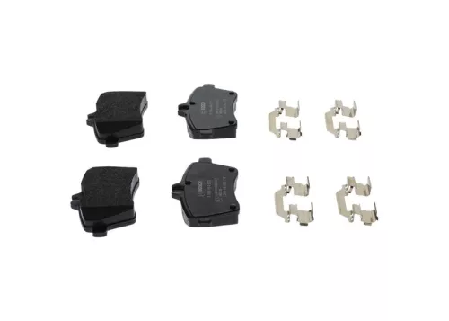 BOSCH Brake Pad Set, disc brake (0986494570)