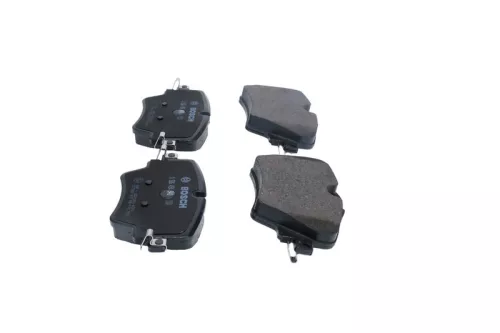 BOSCH Brake Pad Set, disc brake (0986494940)