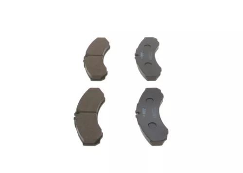 BOSCH Brake Pad Set, disc brake (0986424833)