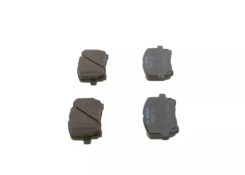 BOSCH Brake Pad Set, disc brake (0986424761)