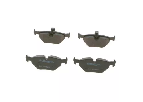 BOSCH Brake Pad Set, disc brake (0986494009)