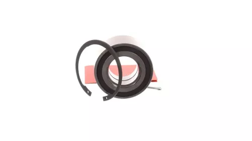 SKF Wheel Bearing Kit (VKBA6720)