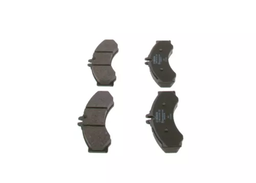 BOSCH Brake Pad Set, disc brake (0986424832)