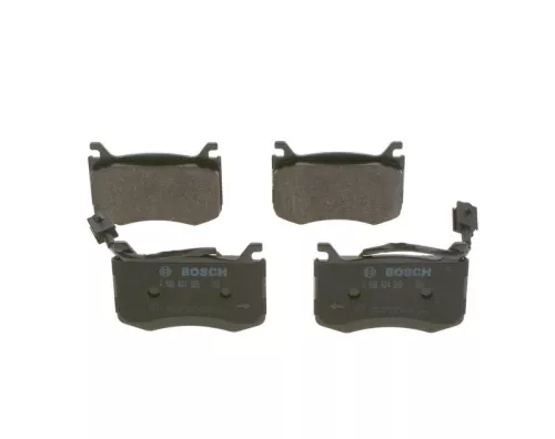 BOSCH Brake Pad Set, disc brake (0986424385)