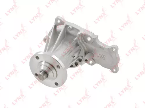 LYNXAUTO Water pump (CW-0203)